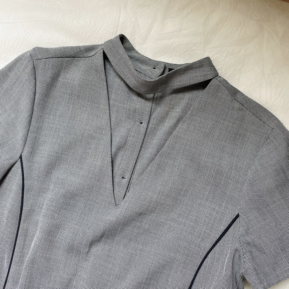 Zara V-Neck Dress With Choker Size S (EUC) - Picture 5 of 8